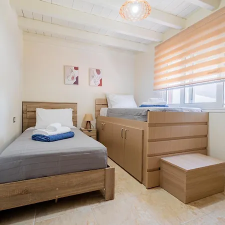 Helios House Rhodes City